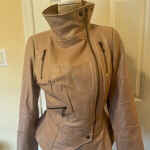 WOMANS BEIGE/ROSE TONE LEATHER JACKET-SIZE 6